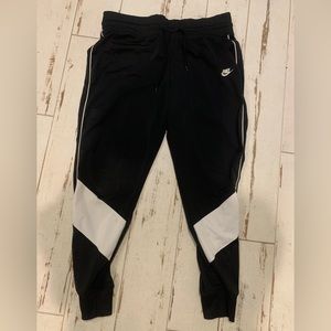 Nike mens joggers. Size XL